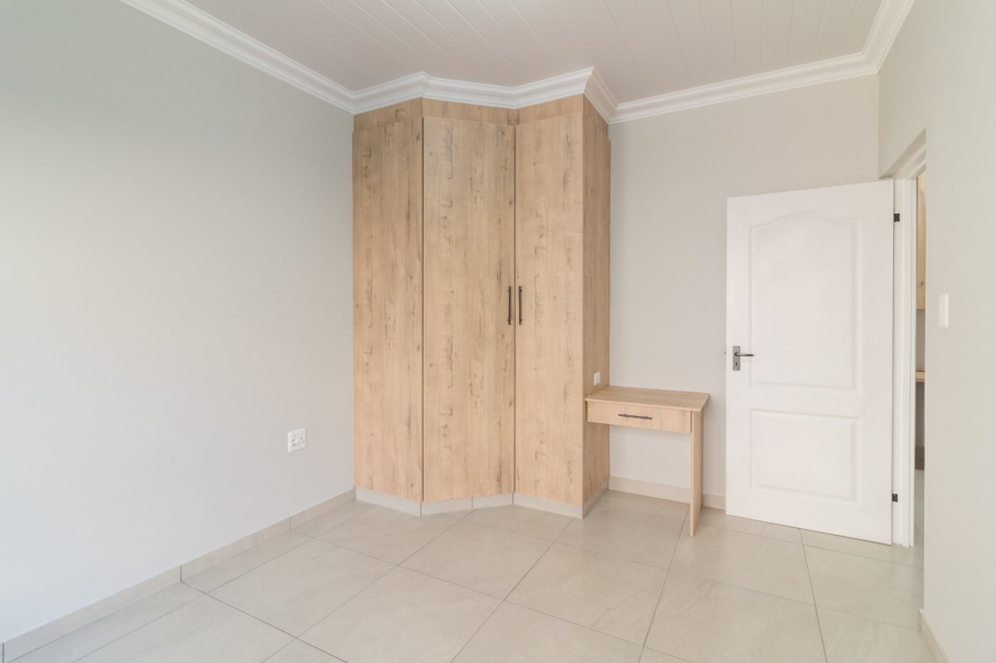 3 Bedroom Property for Sale in Fraaiuitsig Western Cape
